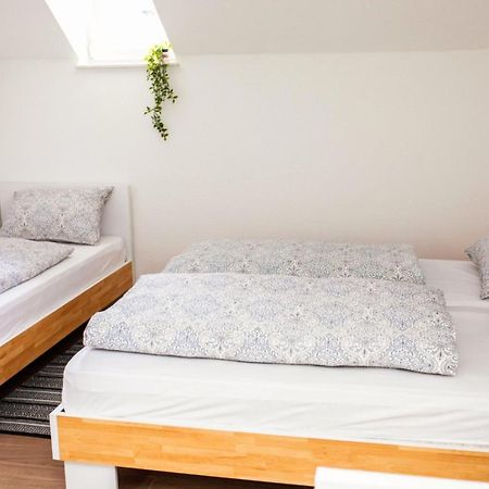 Apartman Uno 亚伊采 外观 照片